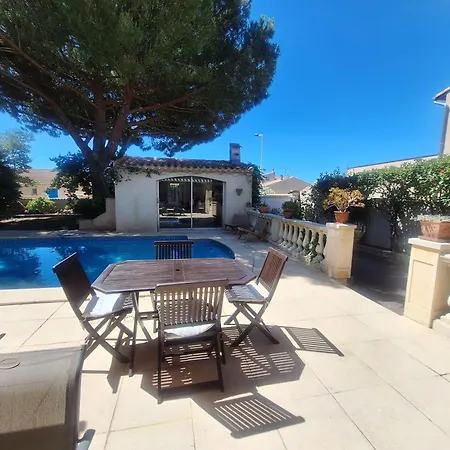 Pesona Bed & Breakfast Vias
